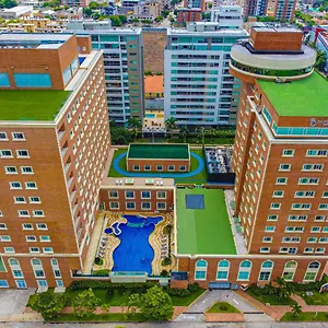 Отель Dann Carlton Y Centro De Convenciones